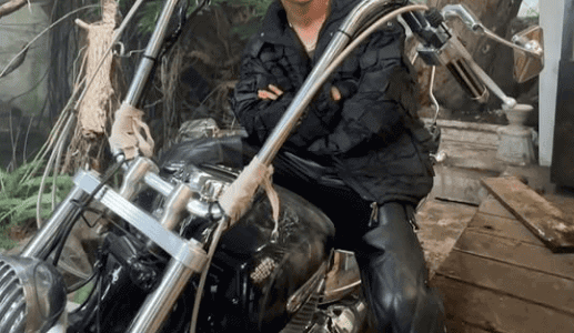 岩本照の弟・つばさの人物像と家族構成、作曲活動まで徹底解説