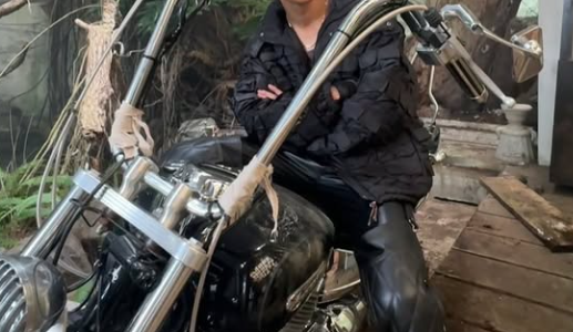 岩本照の弟・つばさの人物像と家族構成、作曲活動まで徹底解説