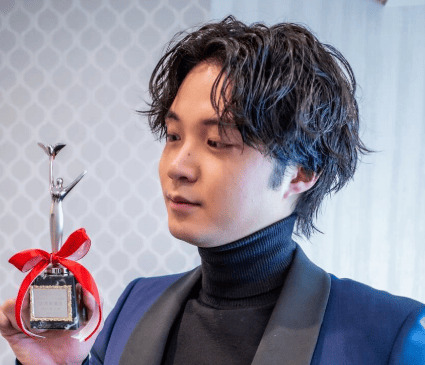 磯村勇斗の父親